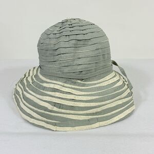 Patty‎ & Company Sage Green Ivory Spiraled Ribbon Sun Bucket Travel Hat One Size